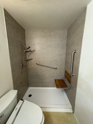 FastBath by BetterBath with ADA accessories